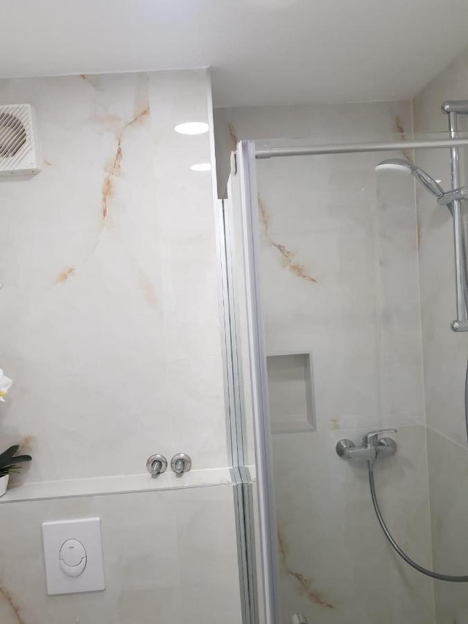 Apartment Miskovic Makarska Exteriör bild