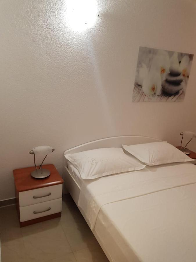 Apartment Miskovic Makarska Exteriör bild