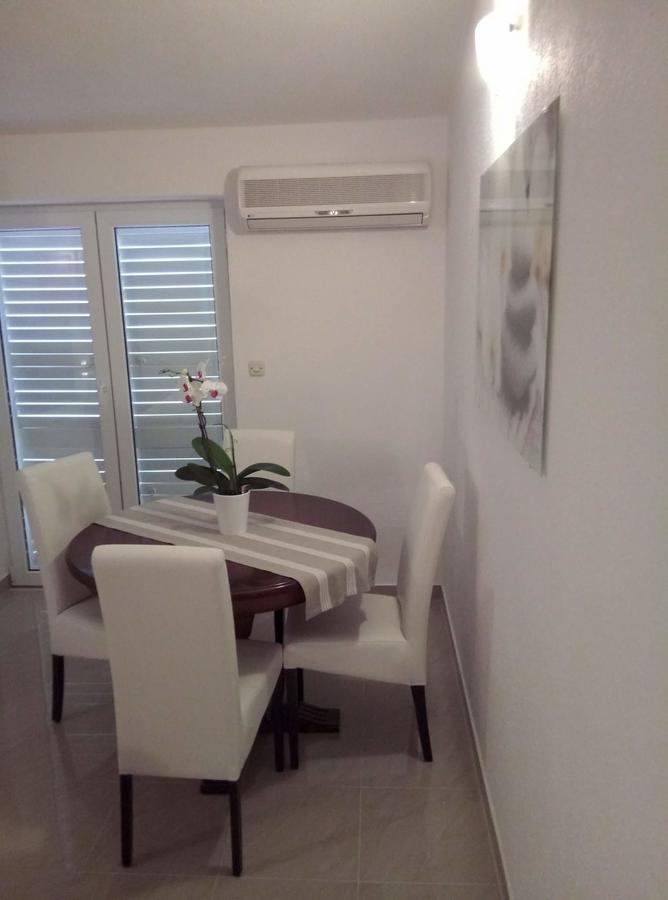 Apartment Miskovic Makarska Exteriör bild