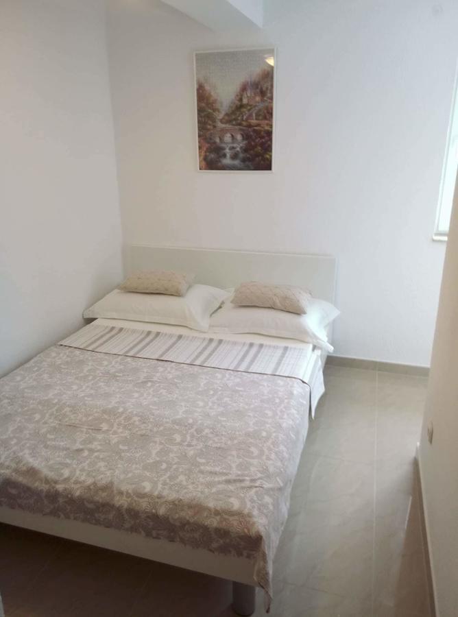 Apartment Miskovic Makarska Exteriör bild