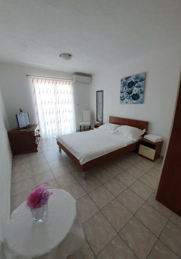 Apartment Miskovic Makarska Exteriör bild