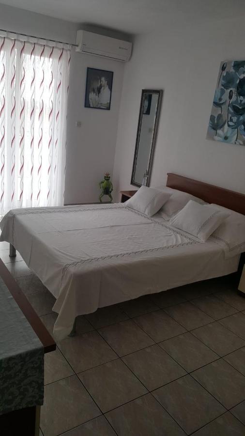 Apartment Miskovic Makarska Exteriör bild